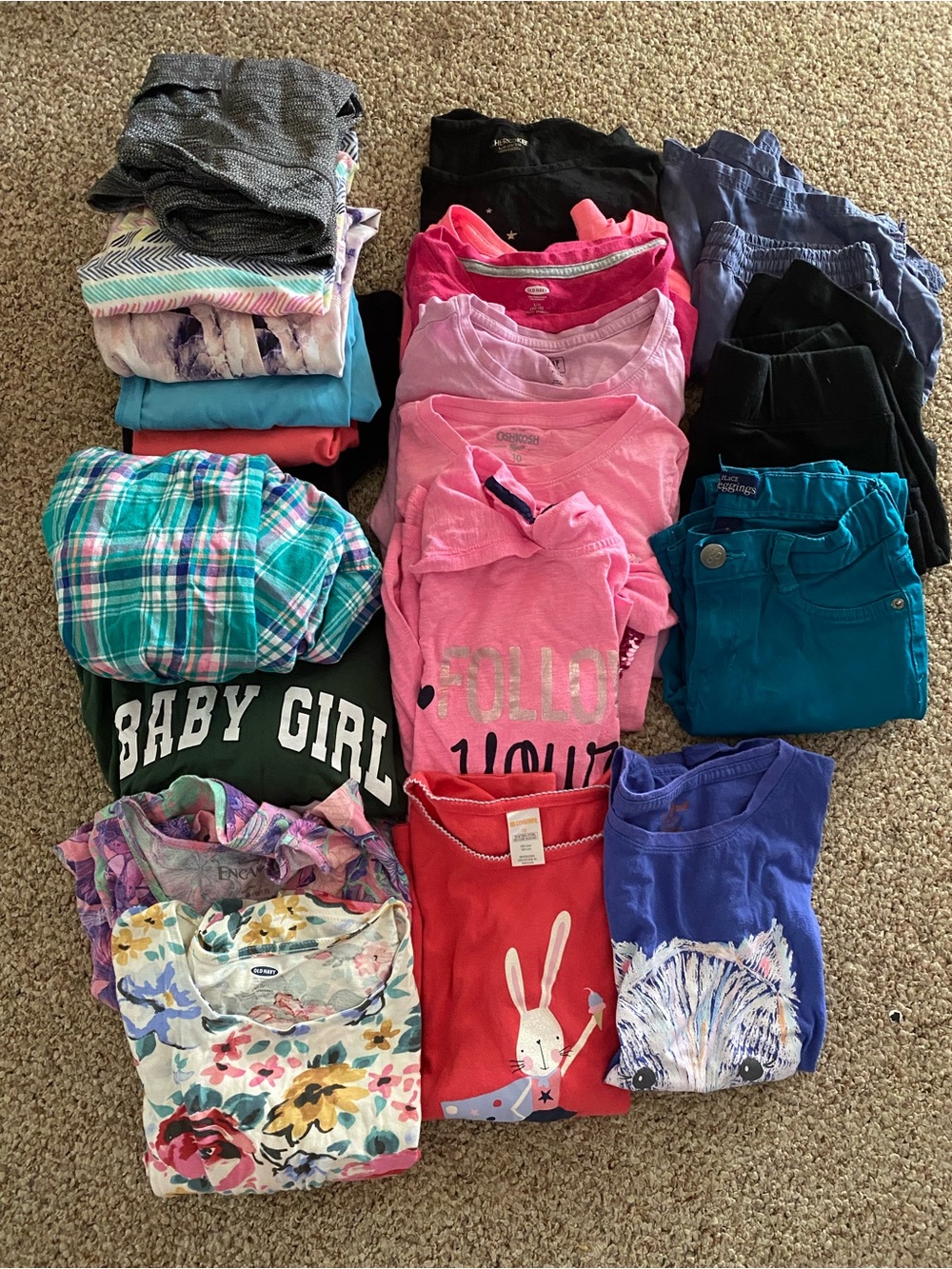 6 leggings, 6 long sleeves, 2 shorts, 2 sundresses, 1 pair of jeggings, ect.